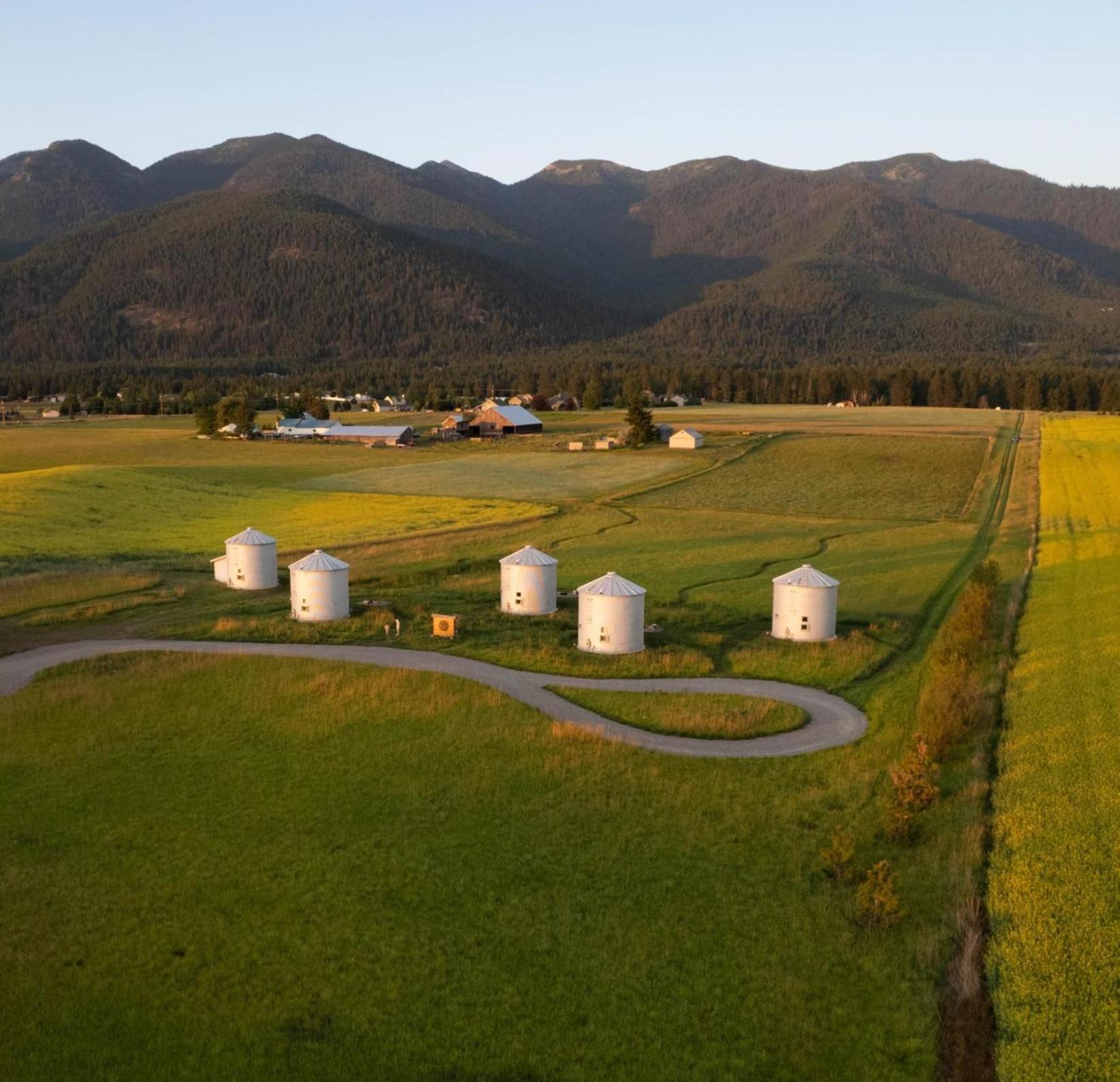 Clark Farm Silos - 5 Silo Mountain View Retreat Kalispell Bagian luar foto
